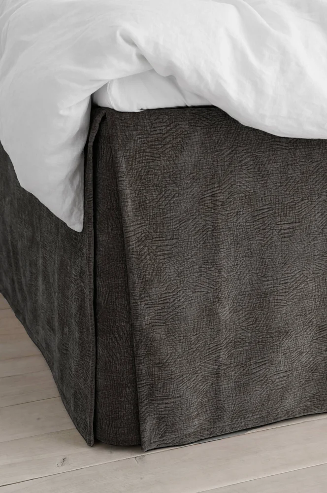 Sengekappe Devine, høyde 60 cm – Grå – Tekstiler | m v:2382086 Sengekappe Devine, høyde 60 cm – Grå – Tekstiler | m v:2382086