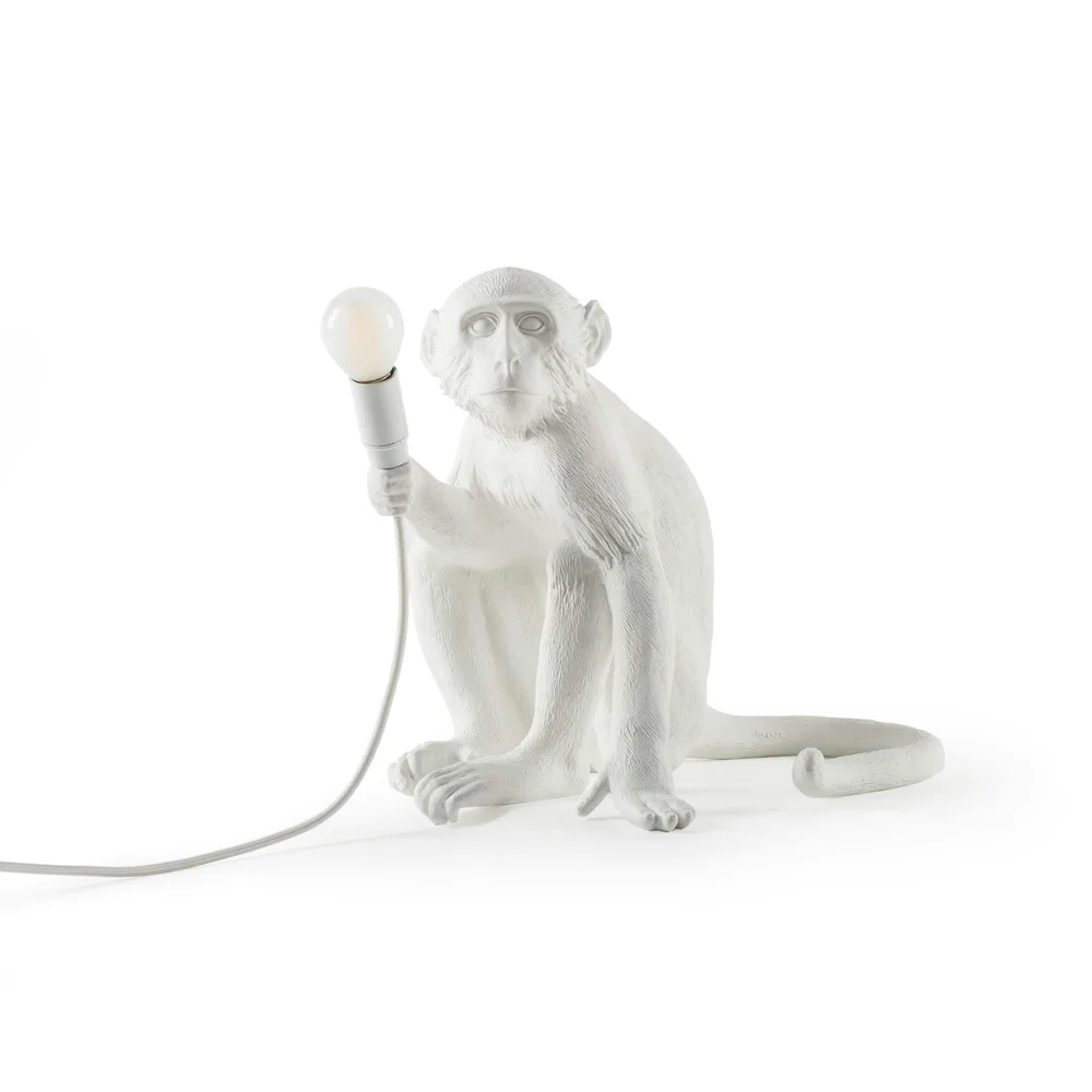 Monkey Lamp Sittende, Hvit v:5538538